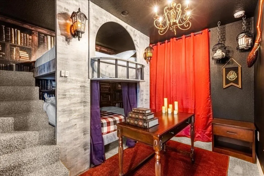 別荘 5 Bedroom- 4,5 Bathroom- Windsor Island 3822La ダベンポート