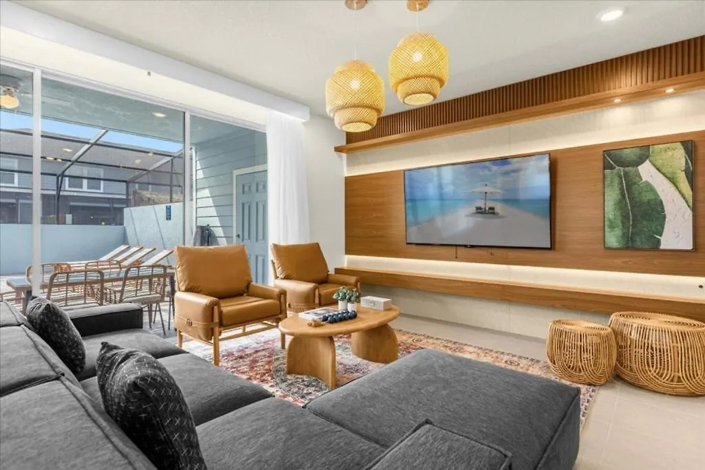 5 Bedroom- 4,5 Bathroom- Windsor Island 3822La ダベンポート 0*,